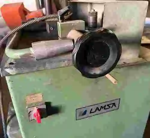 4. FRESADORA RETESTADORA LAMSA PARA ALUMINIO