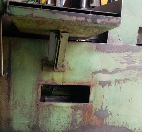 9. Sierra de cinta JAESPA V400A CON ALIMENTADOR AUTOMÁTICO