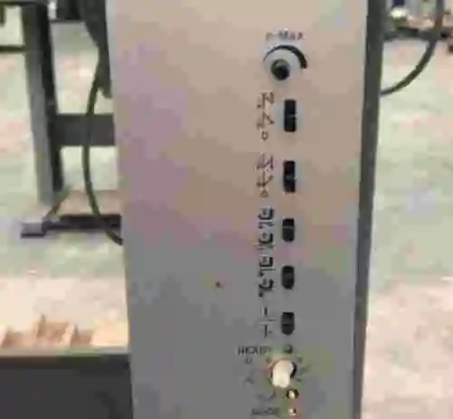 4. MAQUINA DE COSER PFAFF 1053