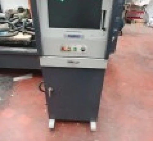 24. Fresadora CNC FA NA3000