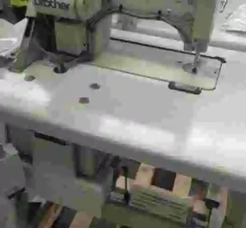 4. Lote de 2 máquinas de coser BROTHER F-40 DB2-B737-933