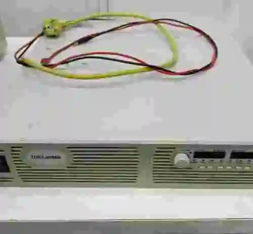 1. Fuente de alimentación TDK-LAMBDA GEN3300W