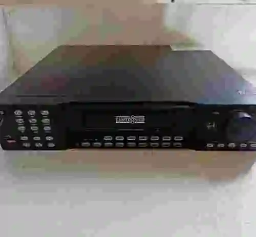 1. DVR GRABADOR CAMTRONICS SN1103S16F0097