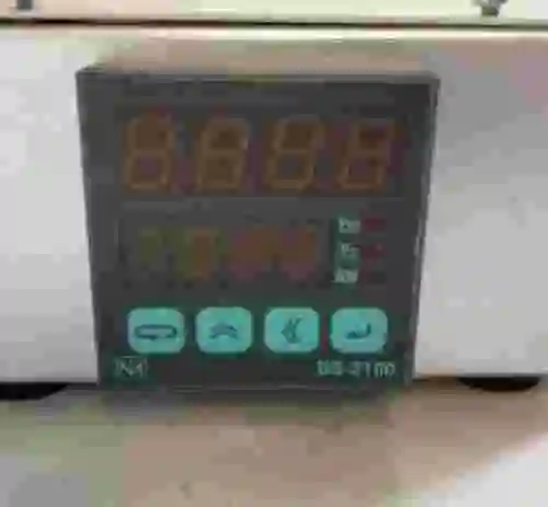 2. Regulador de control DESIN INSTRUMENTS BS-2100