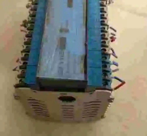 2. Controlador programable KLOCKNER-MOELLER PS3