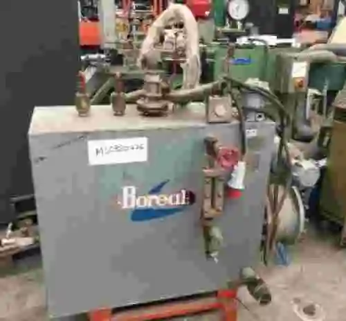 3. Caldera de vapor con resistencias eléctricas de 20 kw . Presión 6 kg/cm2