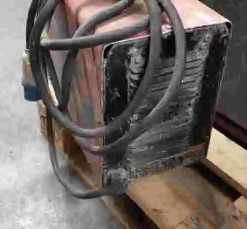 3. GRUPO DE SOLDAR LINCOLN ELECTRIC INVERTEC V250-S
