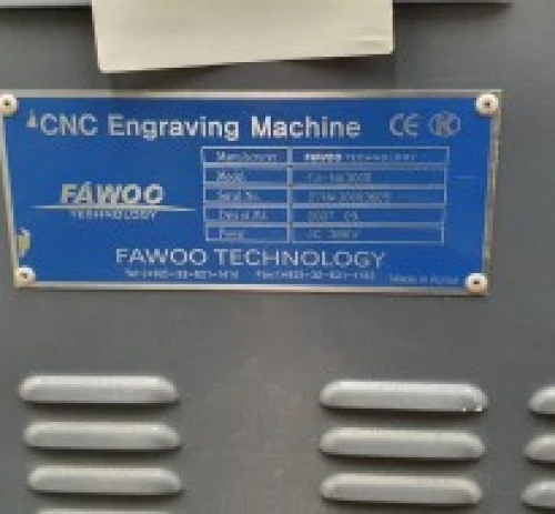 29. Fresadora CNC FA NA3000