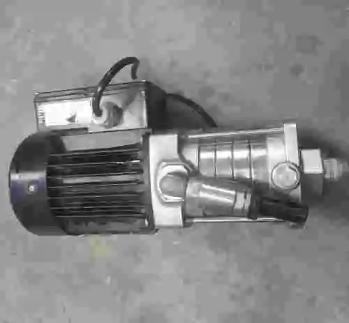 4. BOMBA DE AGUA GRUNDFOS BOMBA CENTRIFUGA CHN2-50-A-W-I-CVBV MODEL.43Z55505