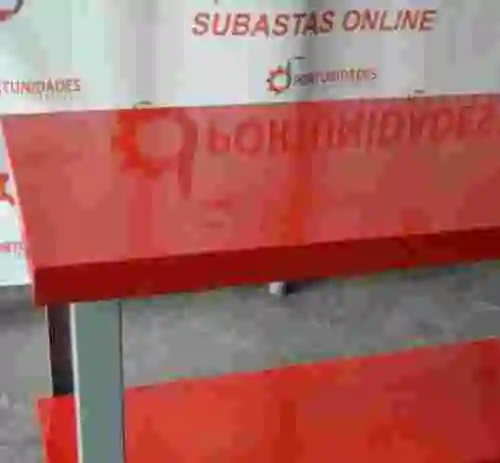 3. Lote 3 Unidades Mesa de Trabajo Roja