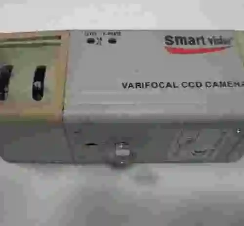 1. CÁMARA CCD VARIFOCAL SMART VISION MVF-100