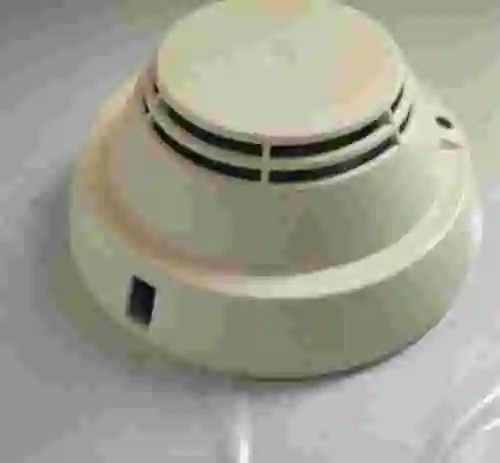 1. Detector de humo óptico Siemens OP320C