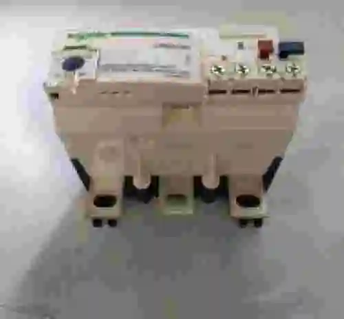 6. SCHNEIDER ELECTRIC LR9D5367