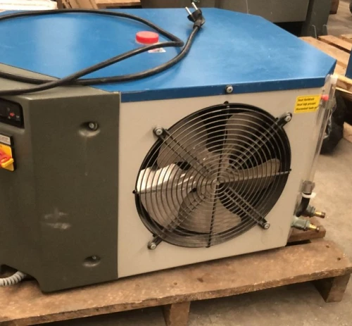 1. Enfriador de agua CHILLY-25