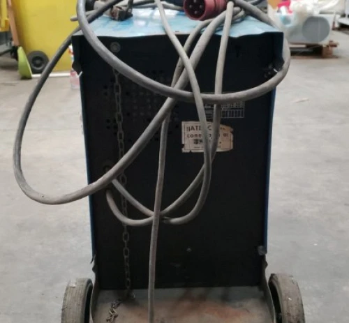 2. Equipo de soldar MILLER compactblu 243