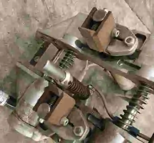 2. Equipo de doble cilindro para carpintería de aluminio