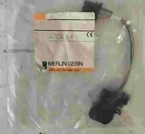 1. Contacto auxiliar PF MERLIN GERIN 47342