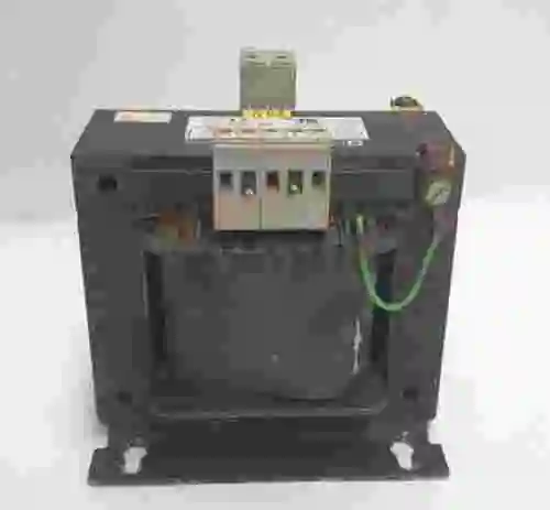 4. TRANSFORMADOR DE SEGURIDAD TELEMECANIQUE ABL-6TS40B
