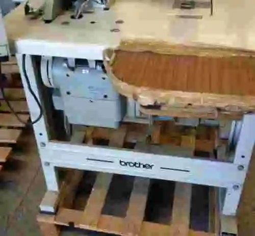 5. Máquina de coser BROTHER BF-20 SN-772A-403