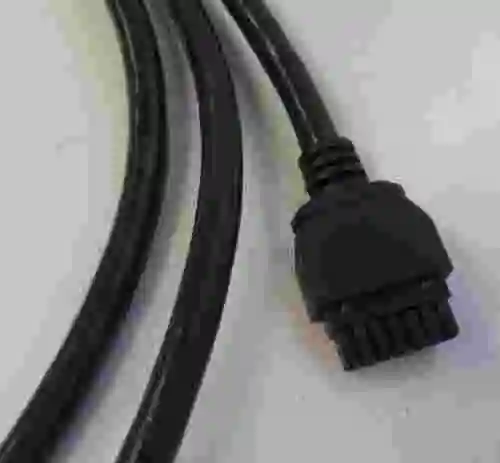 4. Cable SCHNEIDER CBL-8X00-BOP-IOBOX