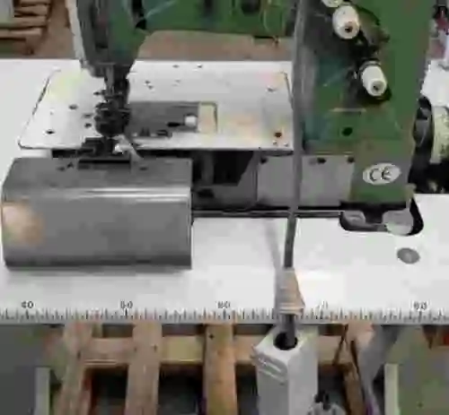 2. Máquina de coser KANSAI SPECIAL