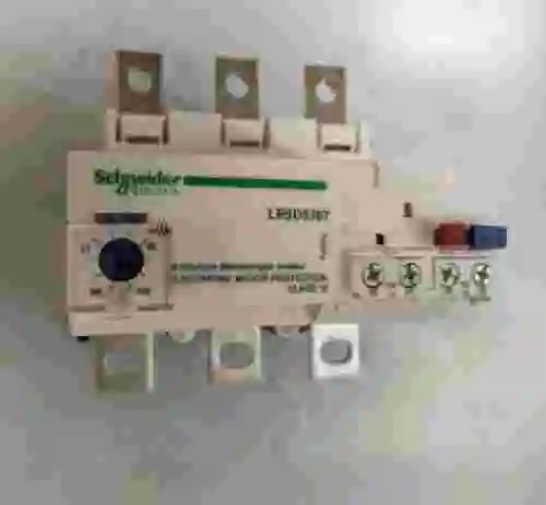 3. SCHNEIDER ELECTRIC LR9D5367