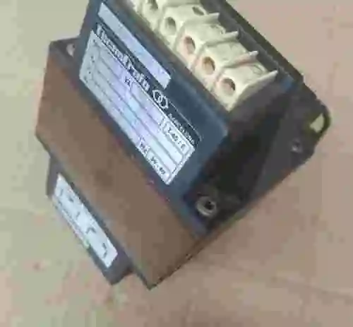 4. TRANSFORMADOR TECNOTRAFO TPS VA 160 T-40/E 50/60 HZ