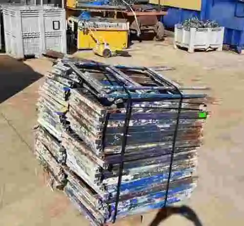 7. LOTE 42 borriquetas de 0,6 metros de largo por 1 metro de alto