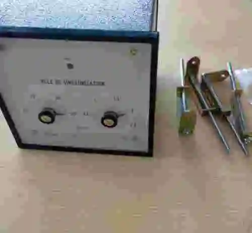 1. Relé de Sincronismo SACI RSC2 2 30V