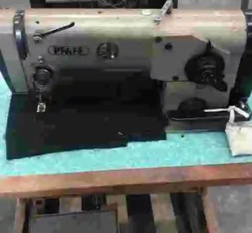 5. MAQUINA DE COSER PFAFF