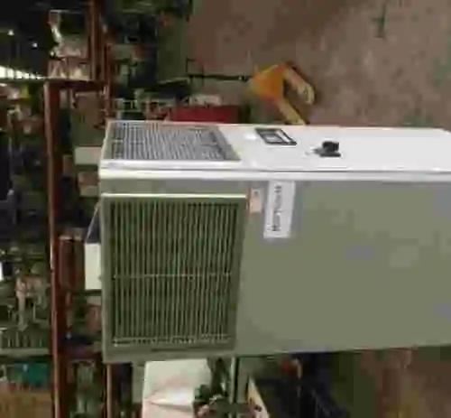 8. Equipo Liebert challeger 2 Acondicionamiento de aire.