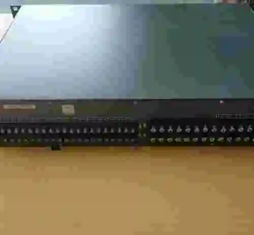 3. TERMINAL DE PROTECCIÓN DE SOBREINTENSIDAD ZIV 8IVD-E1N-211000MA