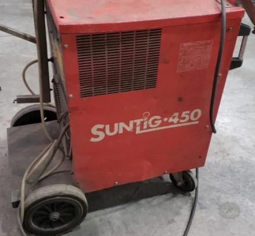 4. Equipo de soldar SUNARC S.A SUNTIG.450