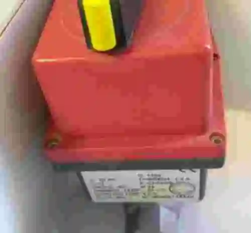 3. ACTUADOR ELÉCTRICO J+J R-0