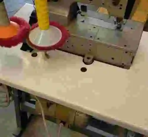 4. Maquina de coser PEGASUS W562-01AB
