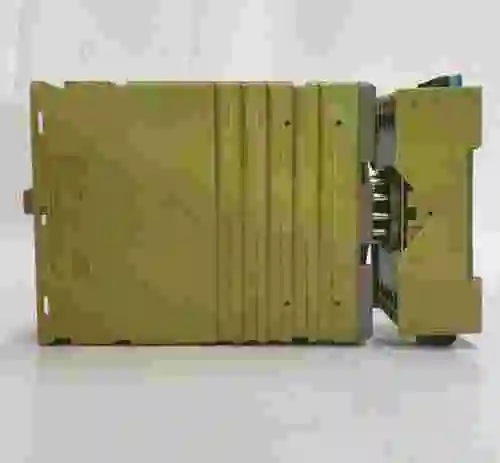 3. RELE MULTICOMAT RS 121/ATX