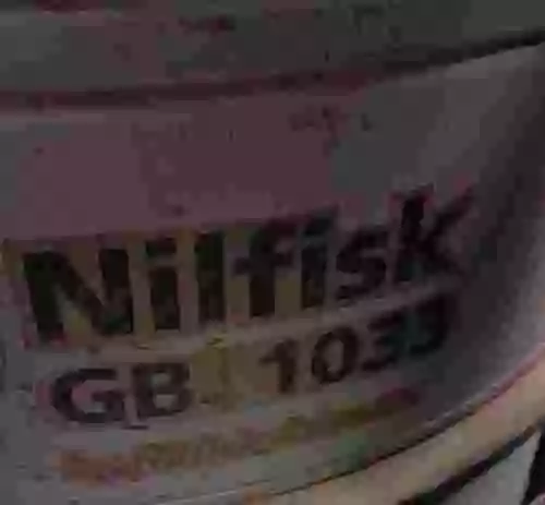 2. Aspiradora Industrial NILFISK GB 1033