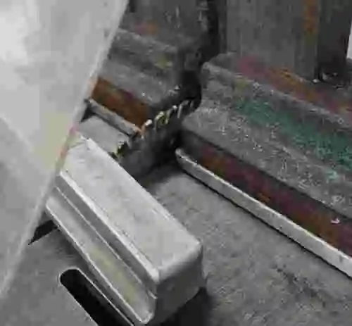 6. Tronzadora de Disco Aluminio Liyo CH 250