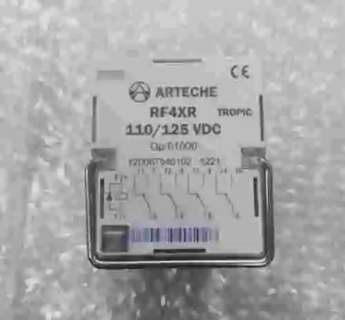 4. ARTECHE RF4XR 110/125VDC NUEVO!