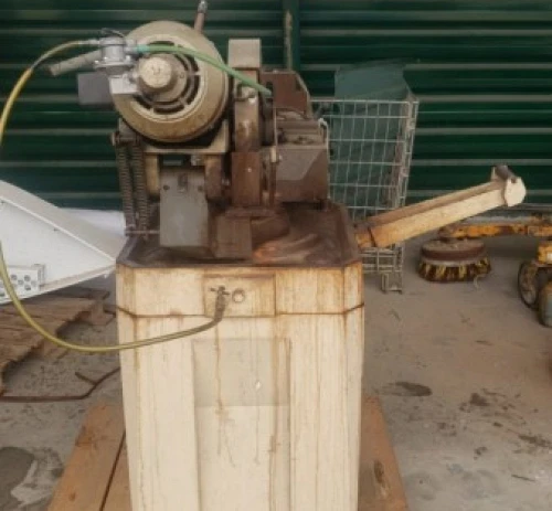 1. Sierra de cinta FABRIS 315