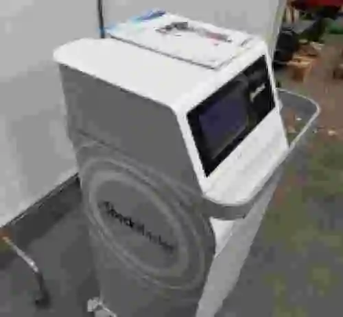 4. Generador de ondas de choque para tratamientos ortopédicos  SHOCK MASTER 500