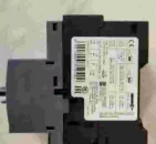 2. Disyuntor Magnético Térmico SIEMENS 3RV2011-1JA10