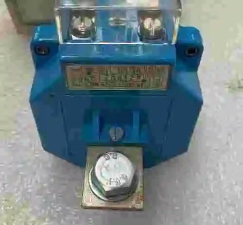 4. TRANSFORMADOR DE CORRIENTE CELSA TYPE IBO-50