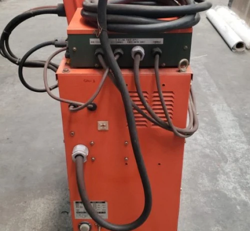 2. Equipo de soldar PANASONIC panastar HF-350