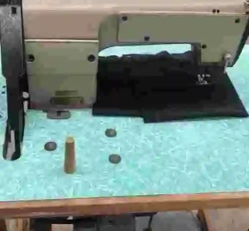 2. MAQUINA DE COSER PFAFF
