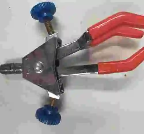 9. Accesorios para soporte (22 pinzas, 3 bases, 2 soportes)