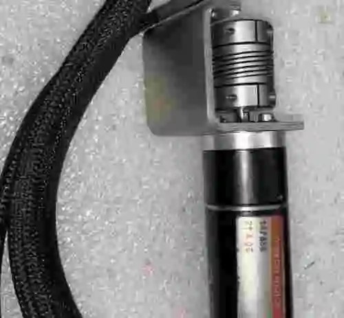 3. MAXOM MOTOR 147586