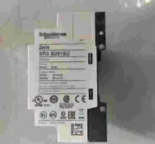 4. SCHNEIDER ELECTRIC  SR3 B261BD ZELIO-054998