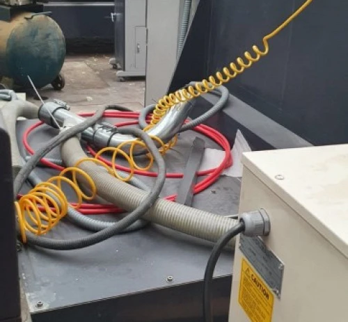 21. Fresadora CNC FC 3000