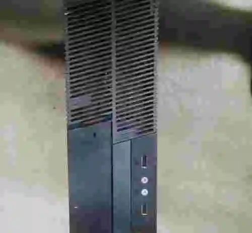 2. CPU ORDENADOR LENOVO THINKCENTRE 7522 PENTIUM DUAL CORE E5400 2,70 Ghz.